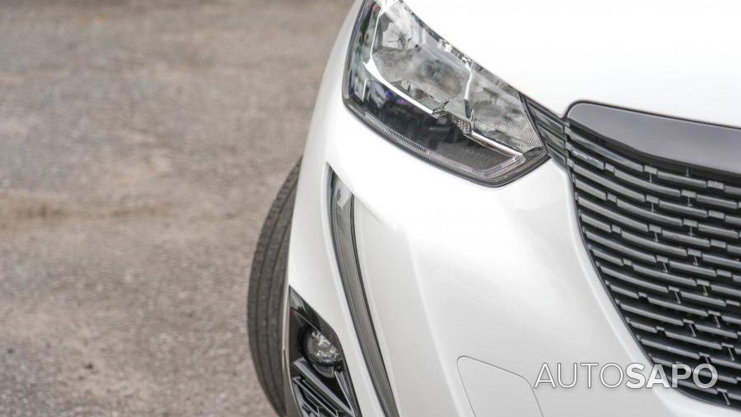 Peugeot 2008 1.2 PureTech Active Pack de 2021