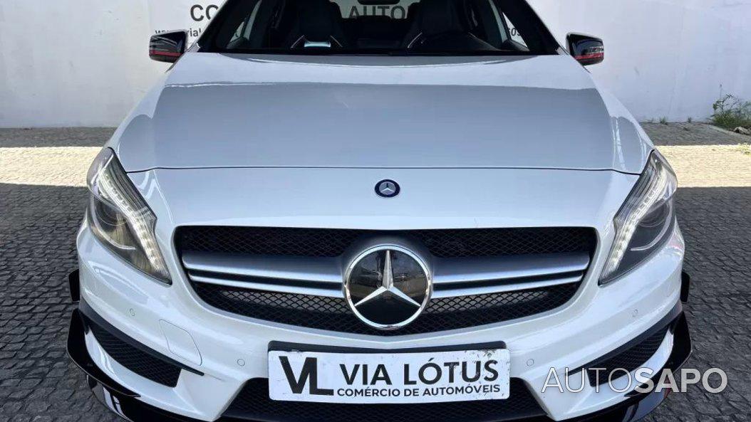 Mercedes-Benz Classe A 45 AMG 4Matic de 2013