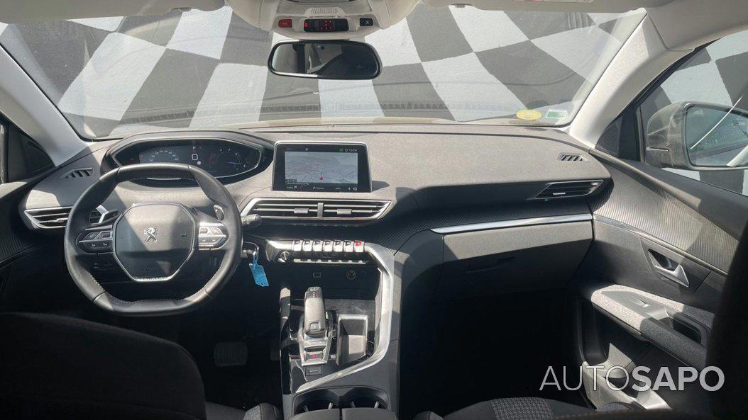 Peugeot 5008 de 2020