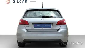 Peugeot 308 1.2 PureTech Allure J17 de 2017