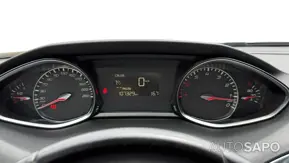 Peugeot 308 1.2 PureTech Allure J17 de 2017