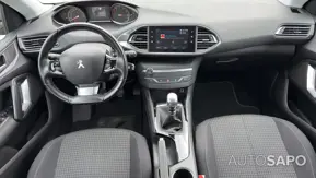 Peugeot 308 1.2 PureTech Active de 2019