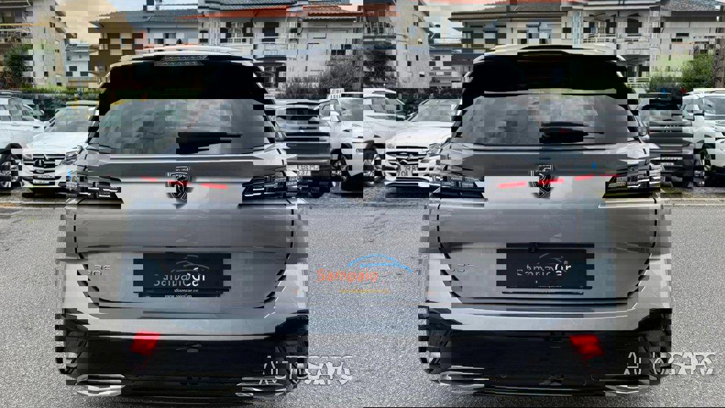 Peugeot 308 1.2 PureTech Allure Pack EAT8 de 2024