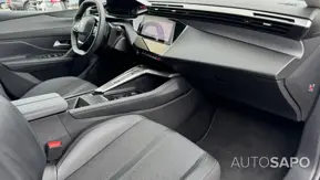 Peugeot 308 1.2 PureTech Allure Pack EAT8 de 2024