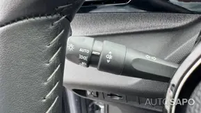 Peugeot 308 1.2 PureTech Allure Pack EAT8 de 2024