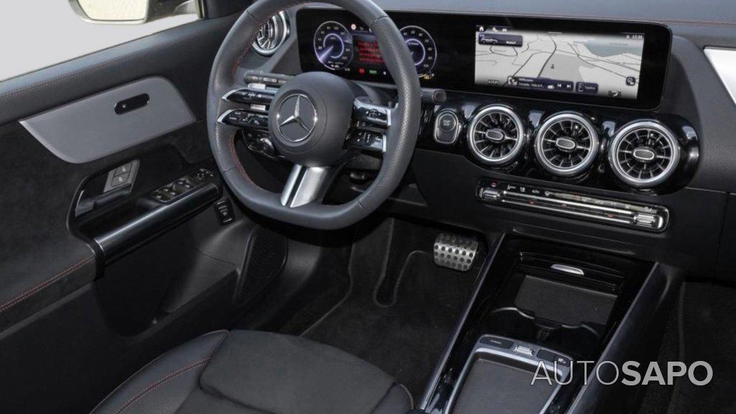 Mercedes-Benz EQA de 2024