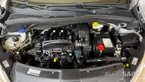 Peugeot 208 de 2014