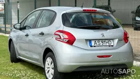 Peugeot 208 de 2014