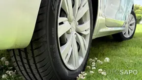 Peugeot 208 de 2014