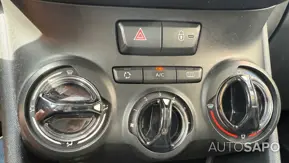 Peugeot 208 de 2014