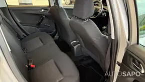 Peugeot 208 de 2014