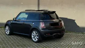 MINI Cooper de 2011