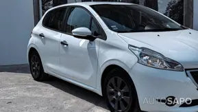 Peugeot 208 de 2015