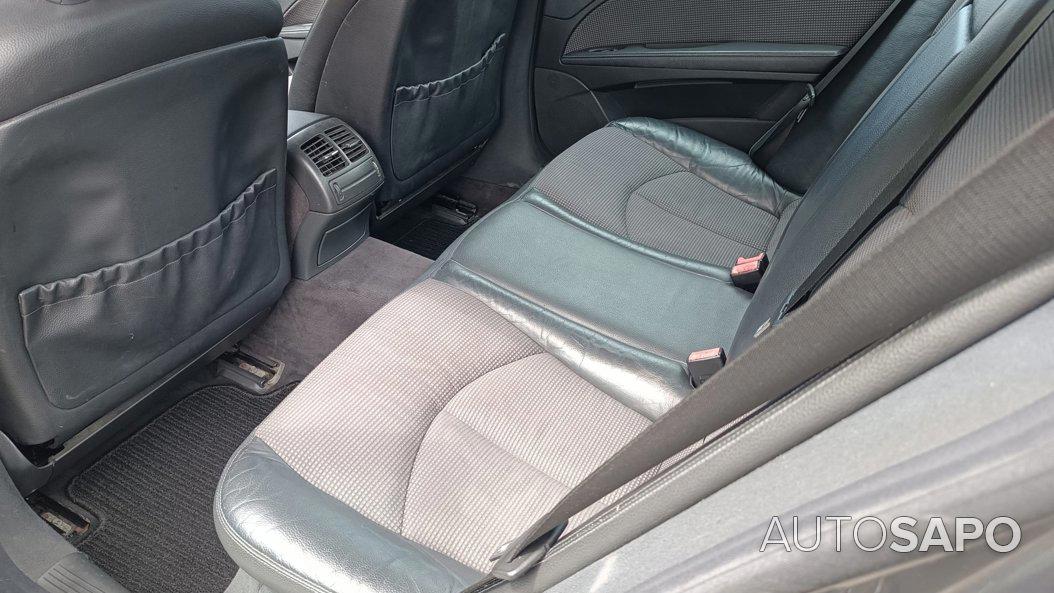 Mercedes-Benz Classe E 220 CDi Avantgarde de 2004