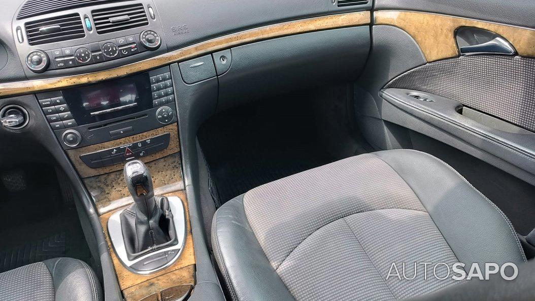 Mercedes-Benz Classe E 220 CDi Avantgarde de 2004