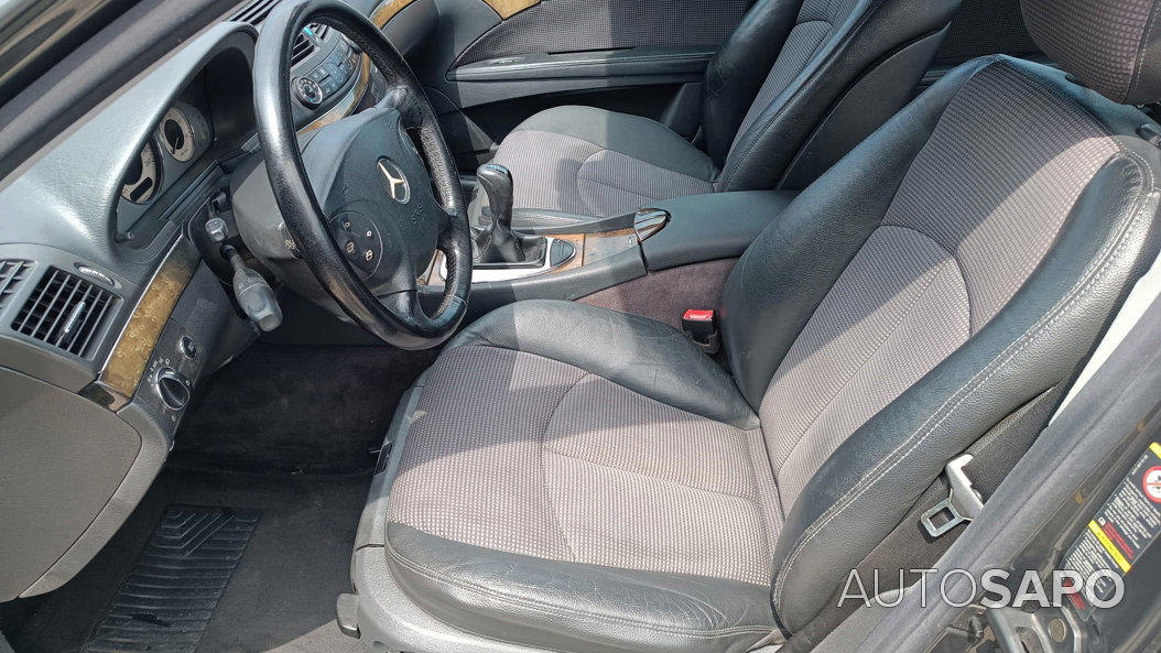 Mercedes-Benz Classe E 220 CDi Avantgarde de 2004