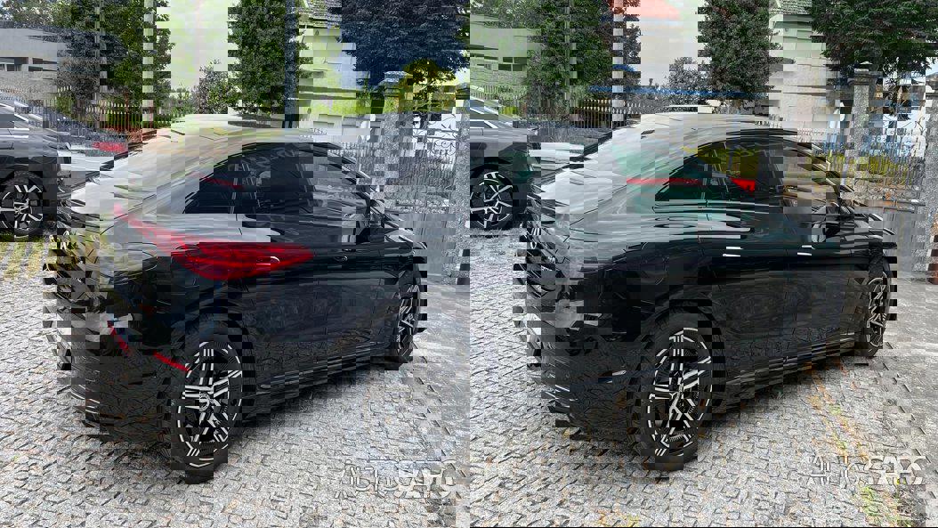 Mercedes-Benz EQE de 2024