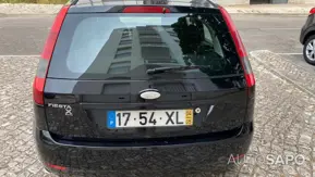 Ford Fiesta 1.25 X-Trend de 2004