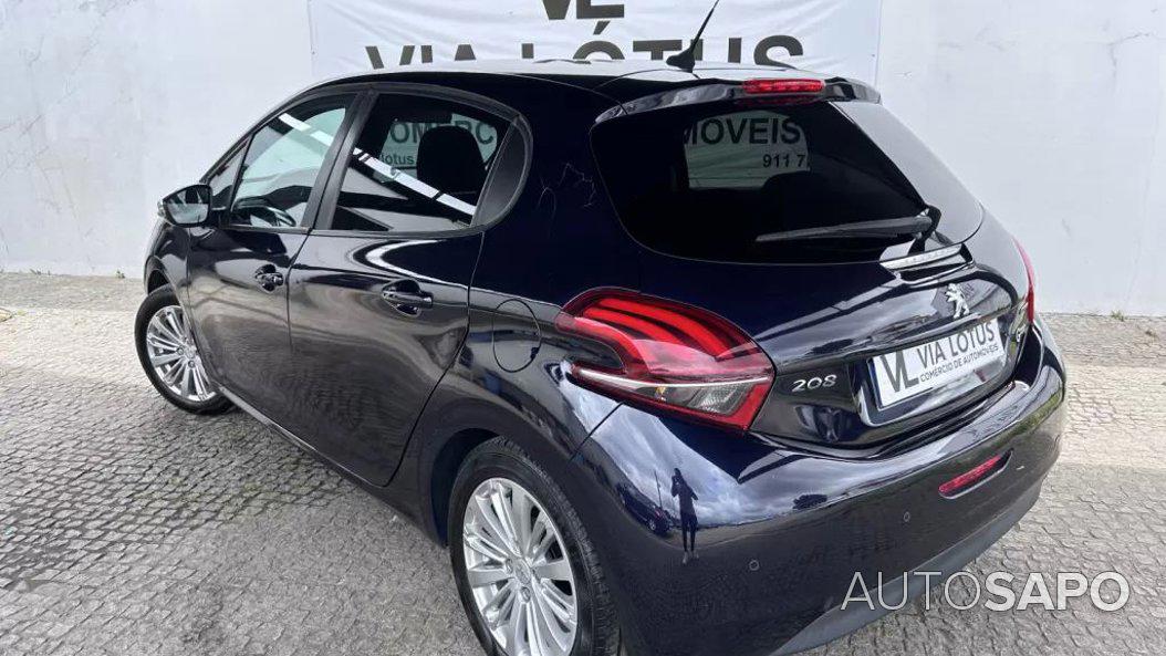 Peugeot 208 1.2 PureTech Style de 2018
