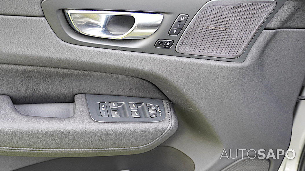 Volvo XC60 2.0 T6 PHEV Inscription AWD de 2022