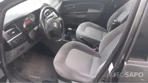 Fiat Linea 1.6 M-Jet Emotion de 2013