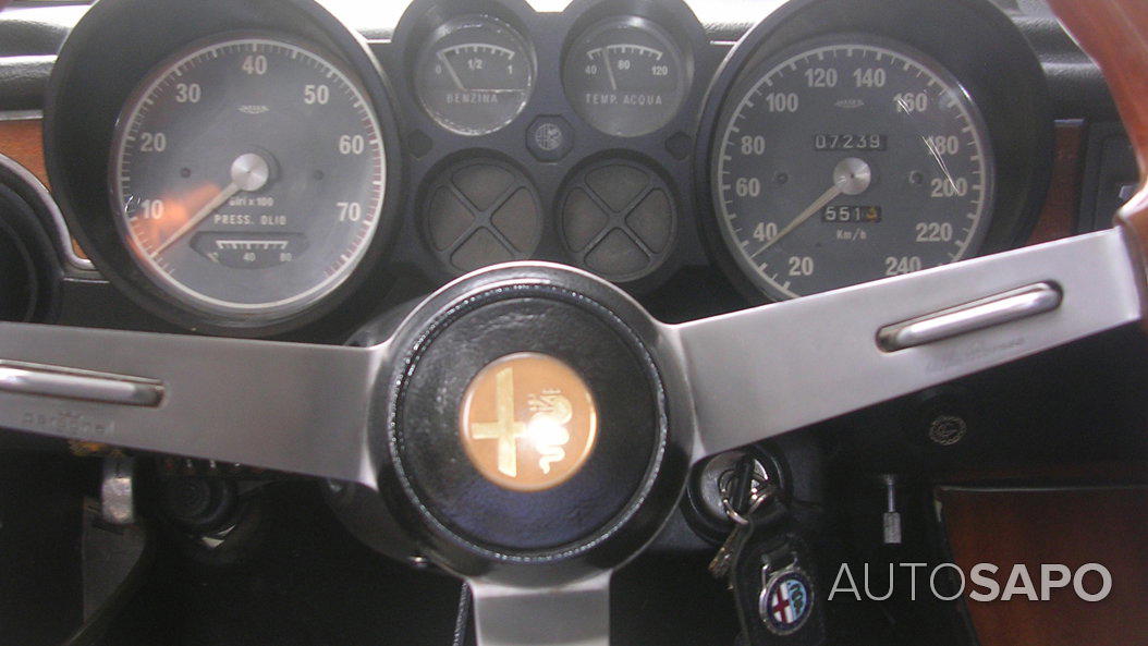 Alfa Romeo 2000 GTV de 1975