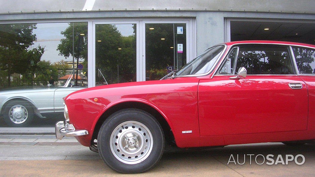 Alfa Romeo 2000 GTV de 1975