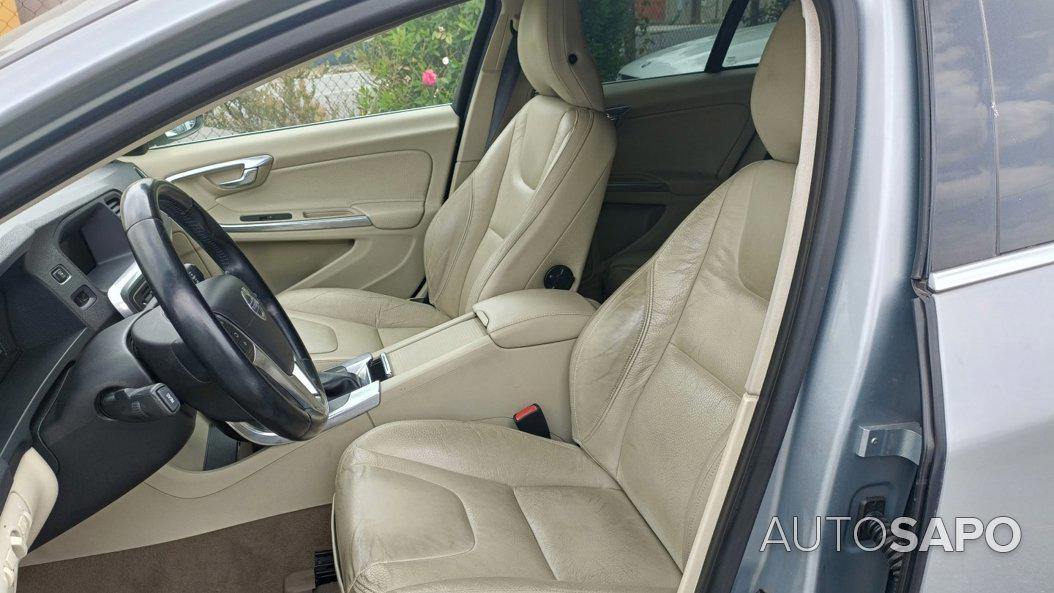 Volvo V60 1.6 D2 Drive Momentum Start/Stop de 2012