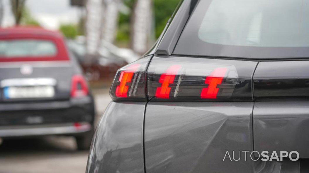 Peugeot 2008 1.2 PureTech Active de 2021