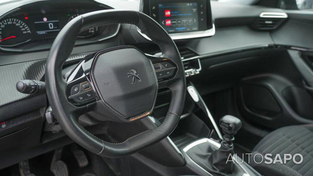 Peugeot 2008 1.2 PureTech Active de 2021