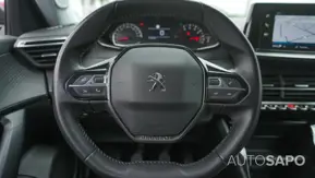 Peugeot 2008 1.2 PureTech Active de 2021