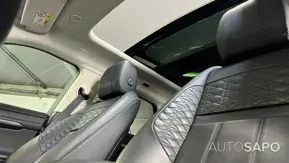 Land Rover Range Rover Evoque 1.5 P300e AWD R-Dynamic Auto de 2021