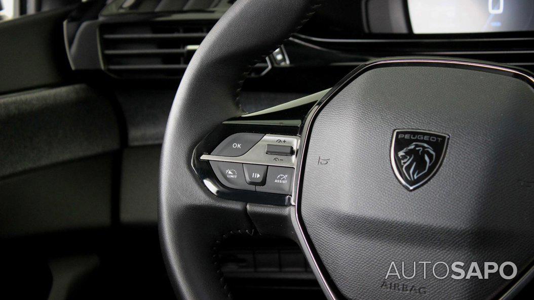 Peugeot 308 1.2 PureTech Allure EAT8 de 2024