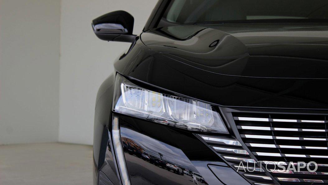 Peugeot 308 1.2 PureTech Allure EAT8 de 2024