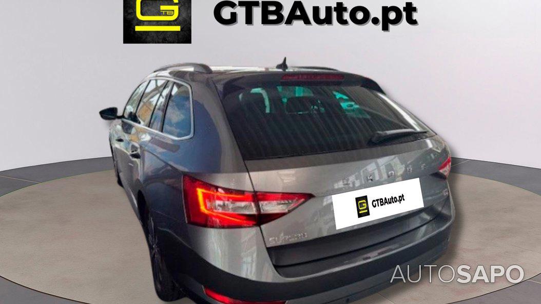 Skoda Superb de 2023