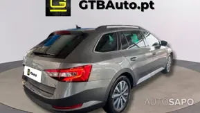 Skoda Superb de 2023
