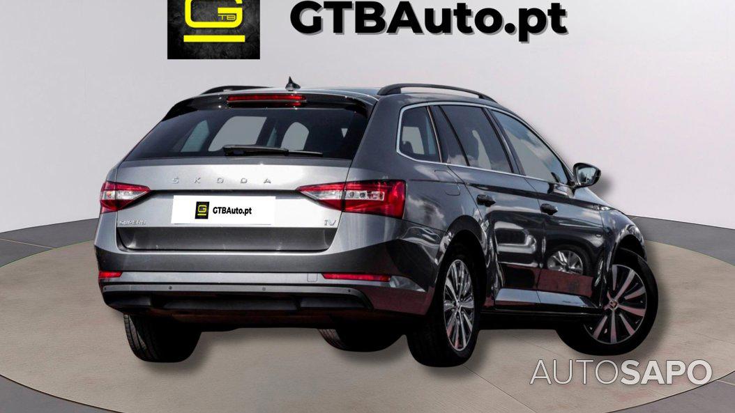 Skoda Superb de 2023