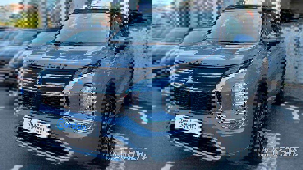 Mitsubishi Outlander de 2025
