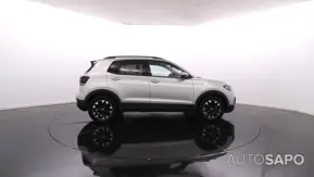 Volkswagen T-Cross 1.0 TSI Life de 2023