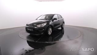 Kia Rio de 2023