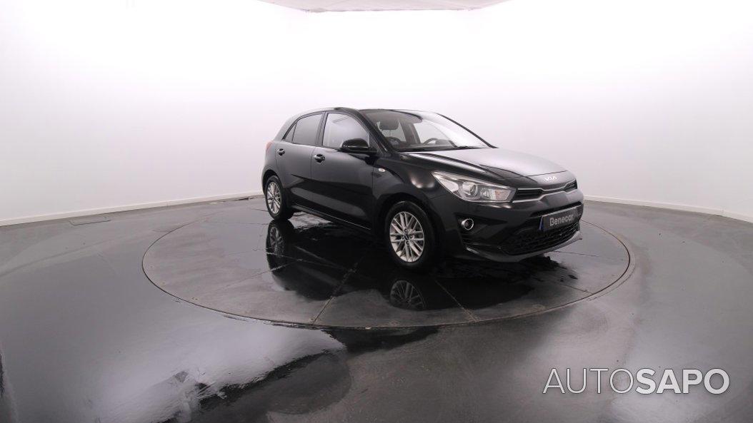 Kia Rio de 2023
