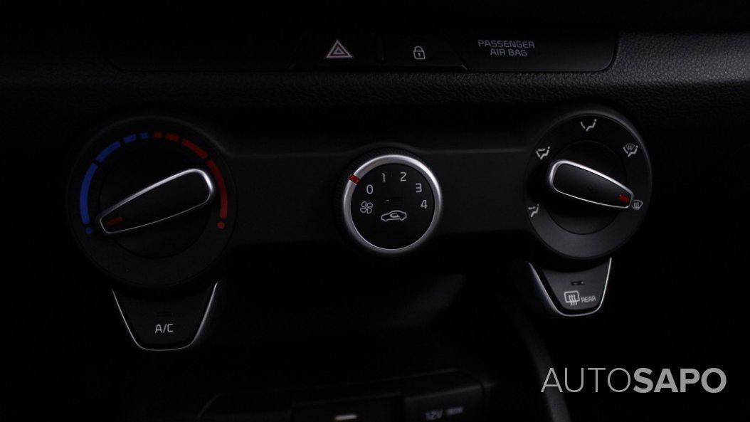 Kia Rio de 2023