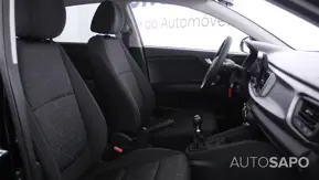 Kia Rio de 2023