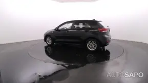 Kia Rio de 2023