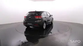 Kia Rio de 2023