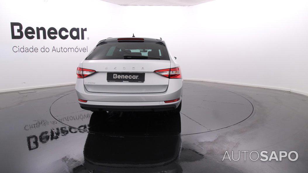 Skoda Superb de 2023