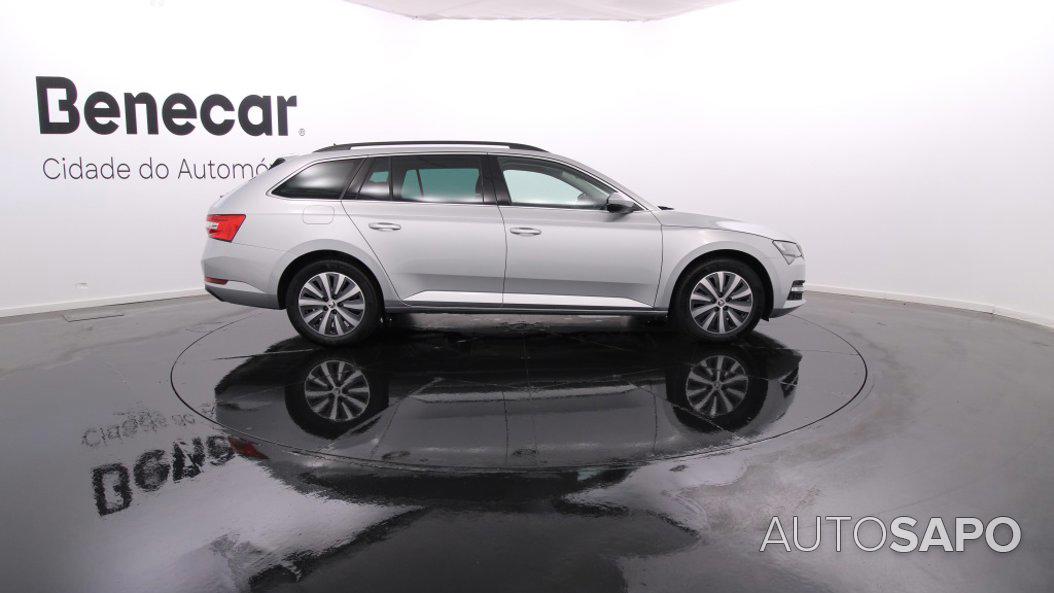 Skoda Superb de 2023