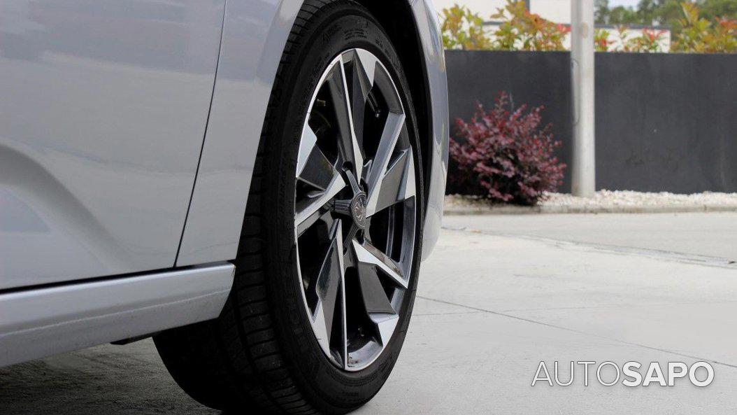 Peugeot 308 1.2 PureTech Allure de 2023