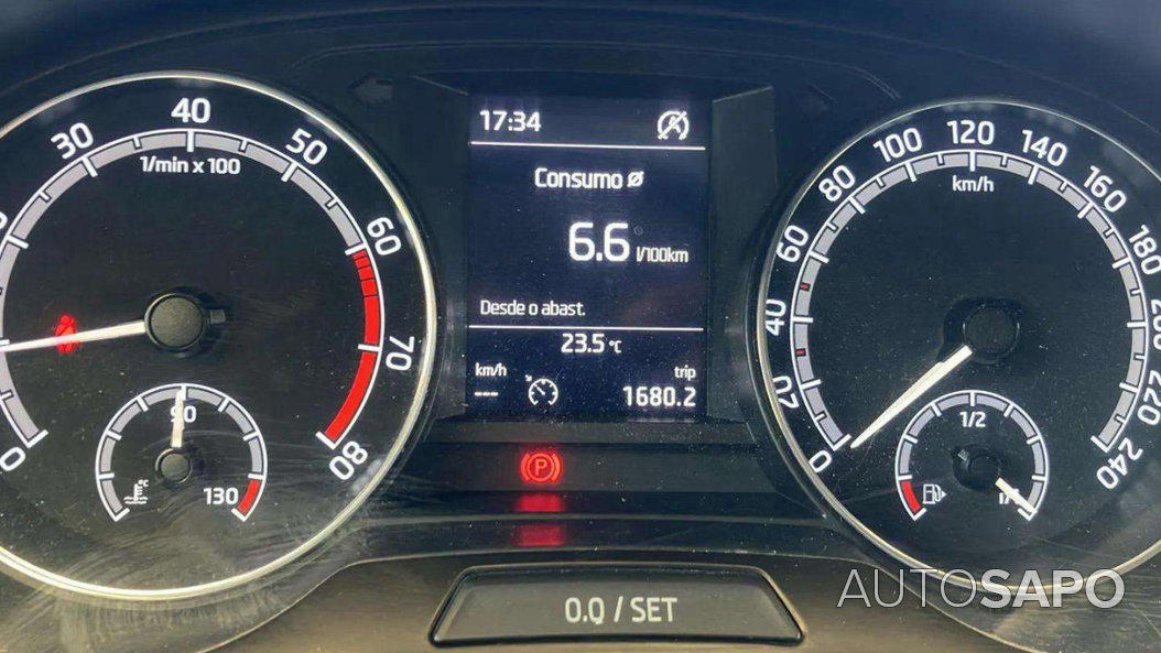 Skoda Fabia 1.0 TSI Active de 2021
