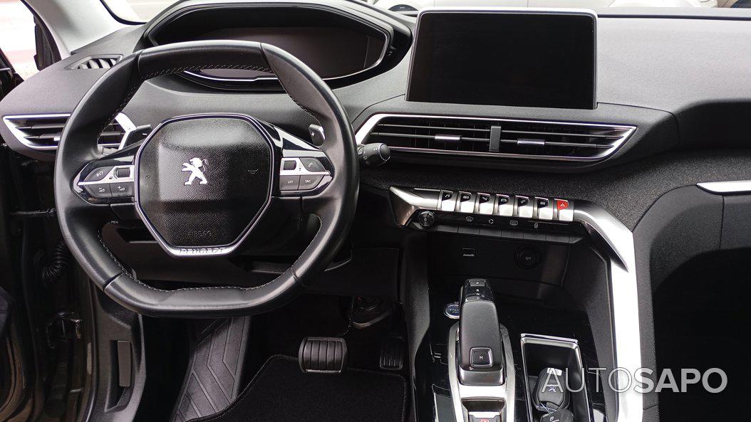 Peugeot 3008 1.2 PureTech Allure EAT6 de 2018